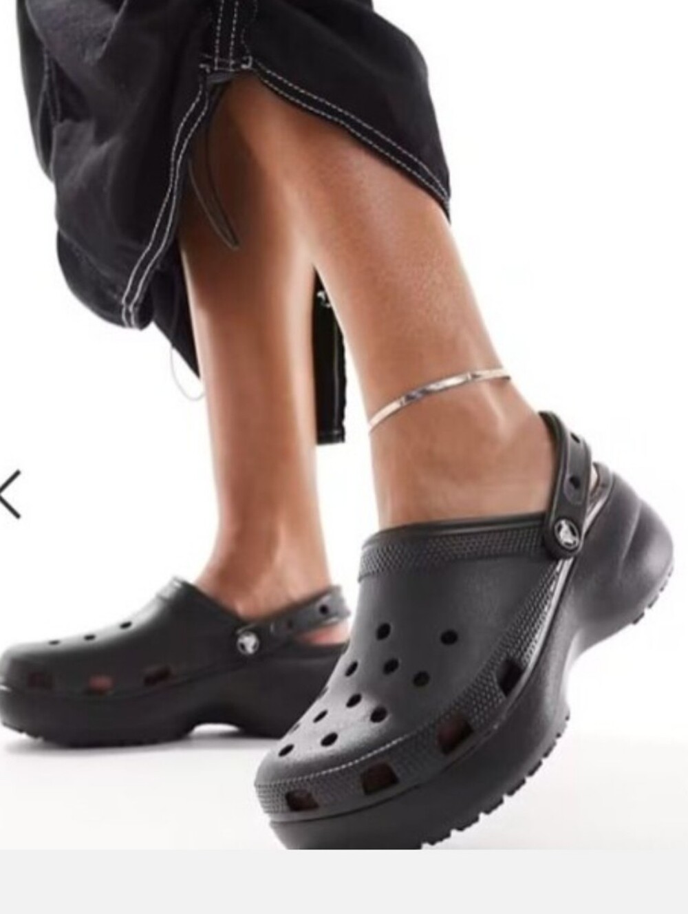 Crocs sz 7‎ Black Classic Platform 4 her Clog